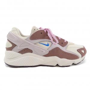 ナイキ NIKE スニーカー
