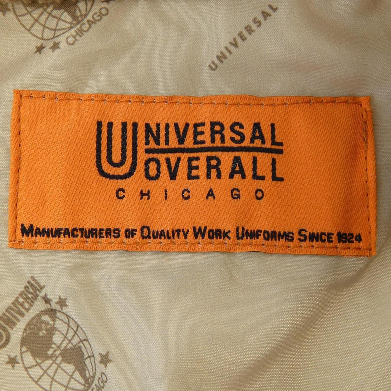UNIVERSAL夹克