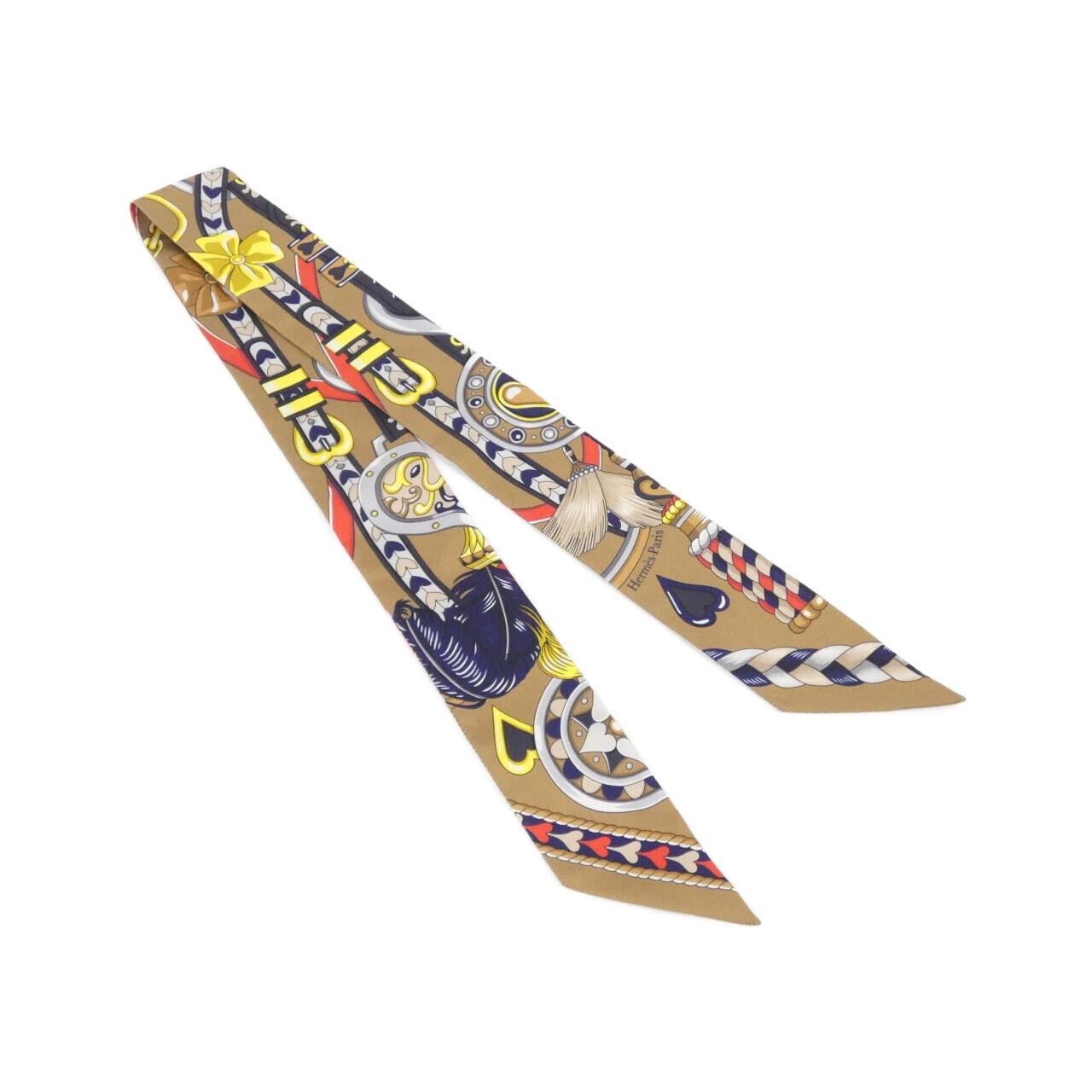 エルメス HARNAIS DE COEUR ツイリー 064090S スカーフ