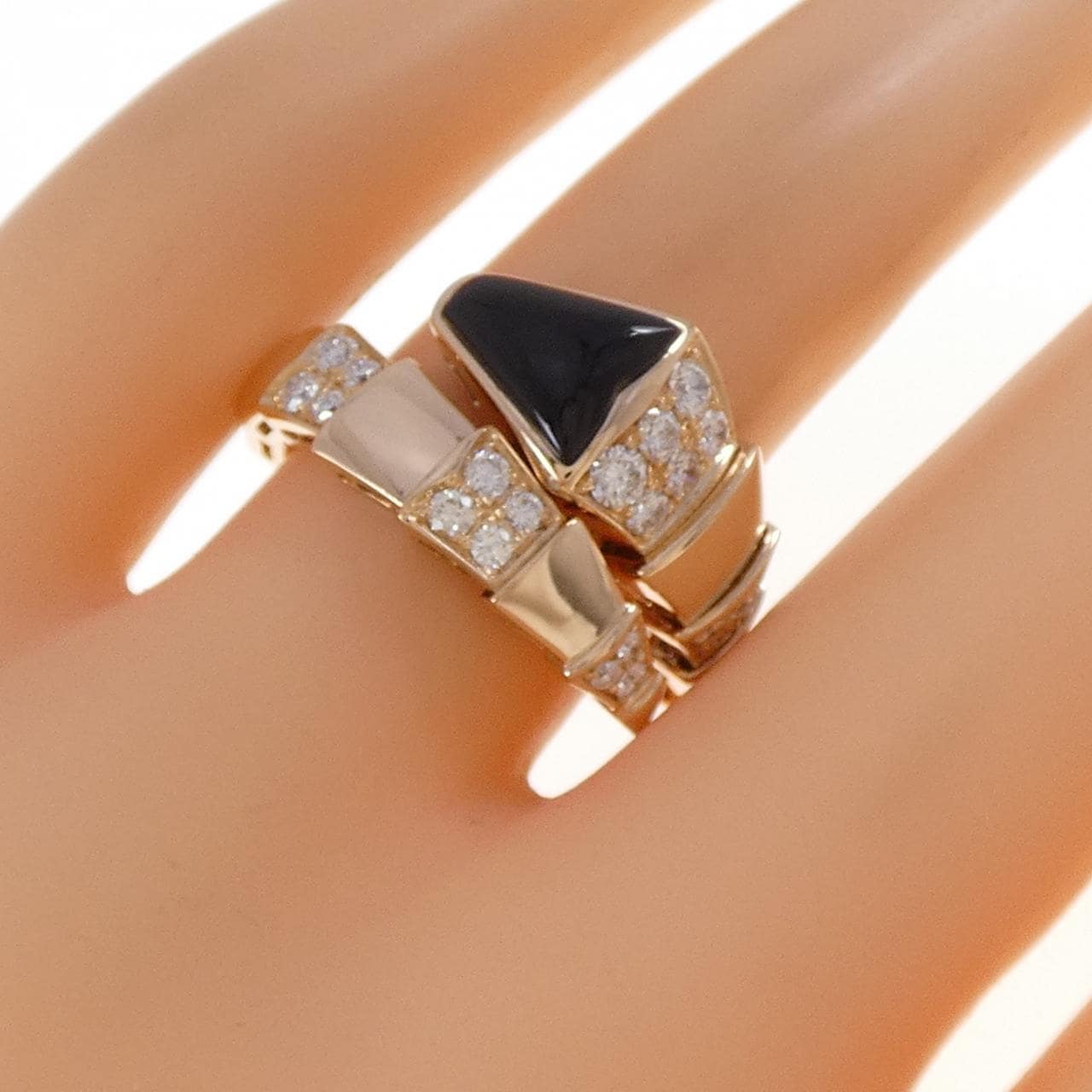 ブルガリ セルペンティ リング