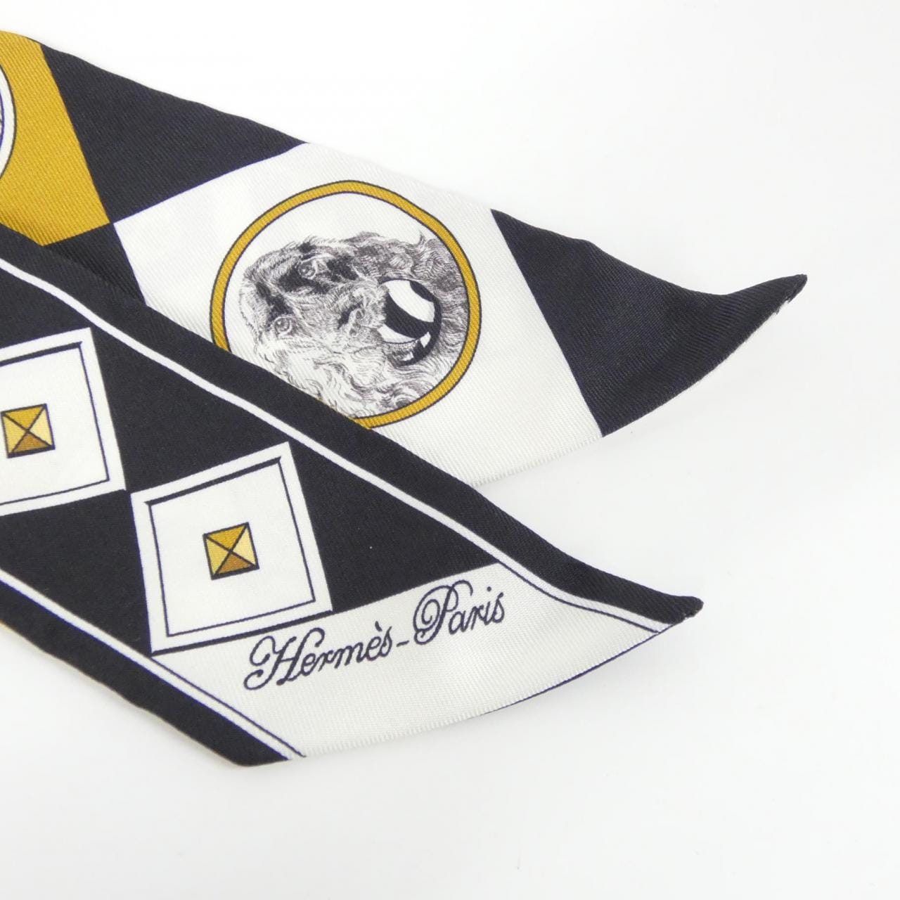 エルメス COLLIERS ET CHIENS ツイリー 063453S スカーフ