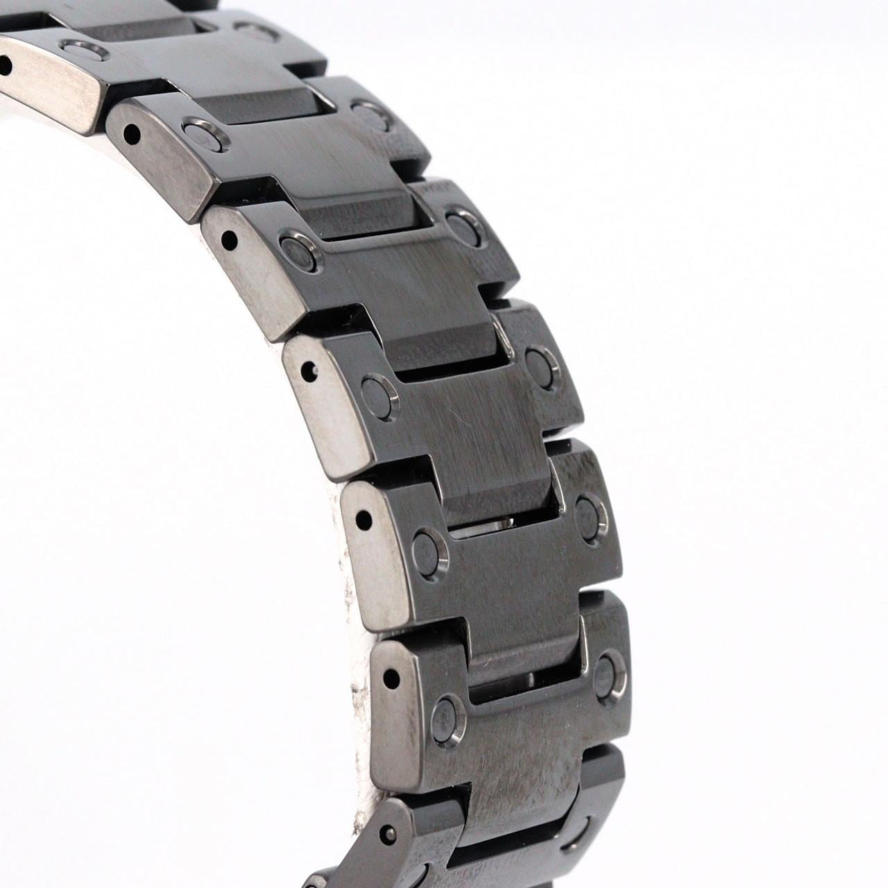 カシオ G-SHOCK･MR-G 電波時計 MRG-B5000B-1JR TI ソーラークォーツ
