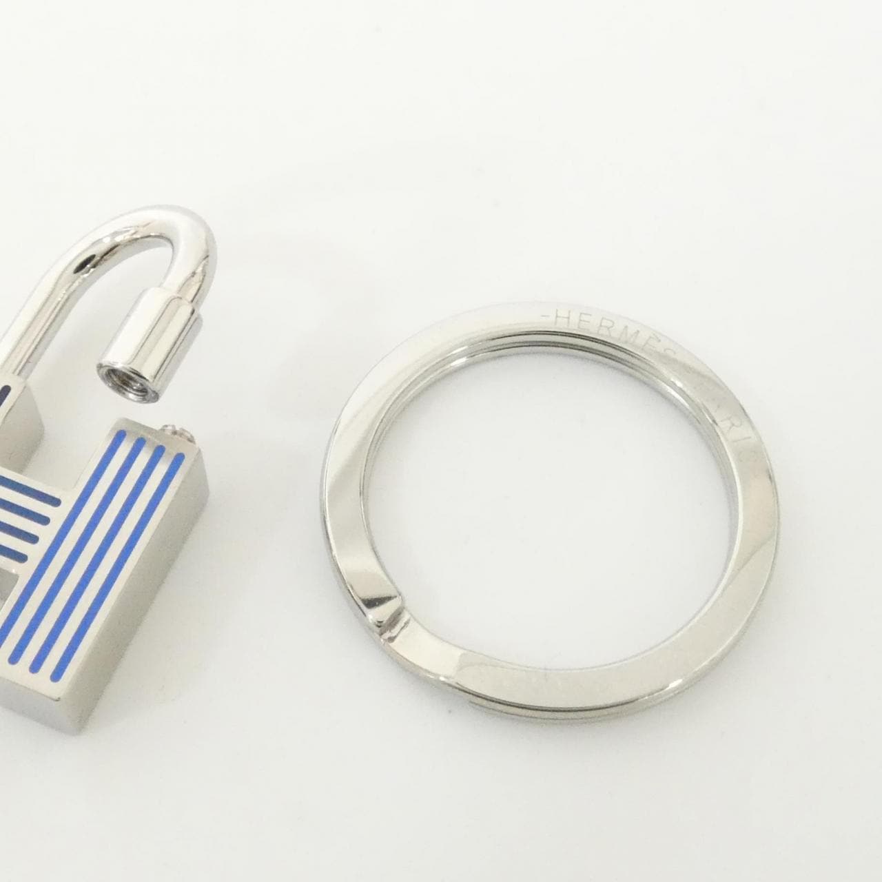 エルメス カデナ クイズ レインボー 077309FP キーリング