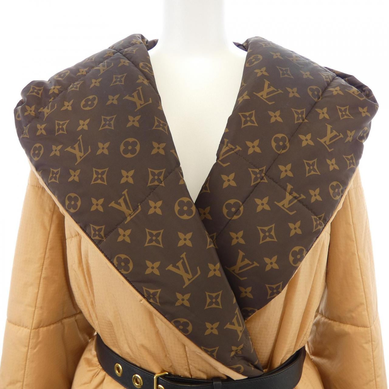 ルイヴィトン LOUIS VUITTON ショートピローパファーラップコート FNOW29E54 コート