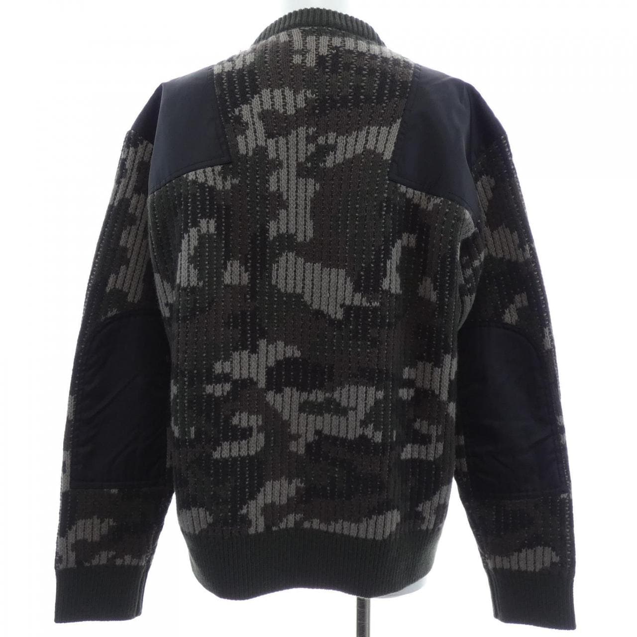 プラダ PRADA トライアングルロゴ UMB392 S222 14RF ニット