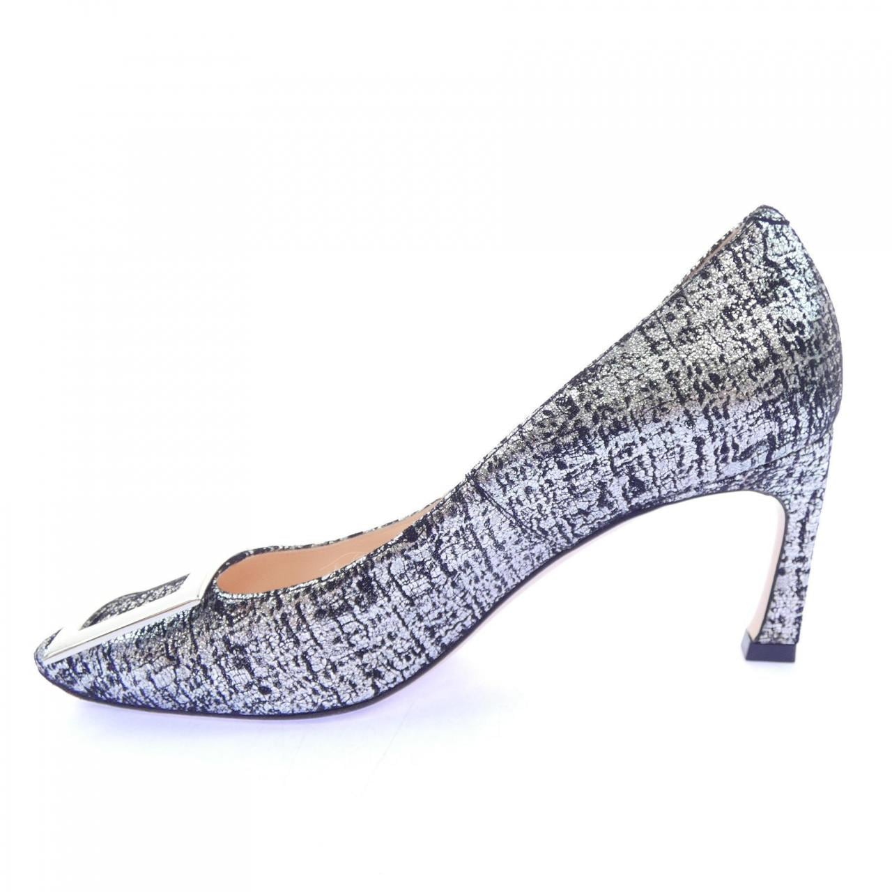 ロジェヴィヴィエ ROGER VIVIER パンプス