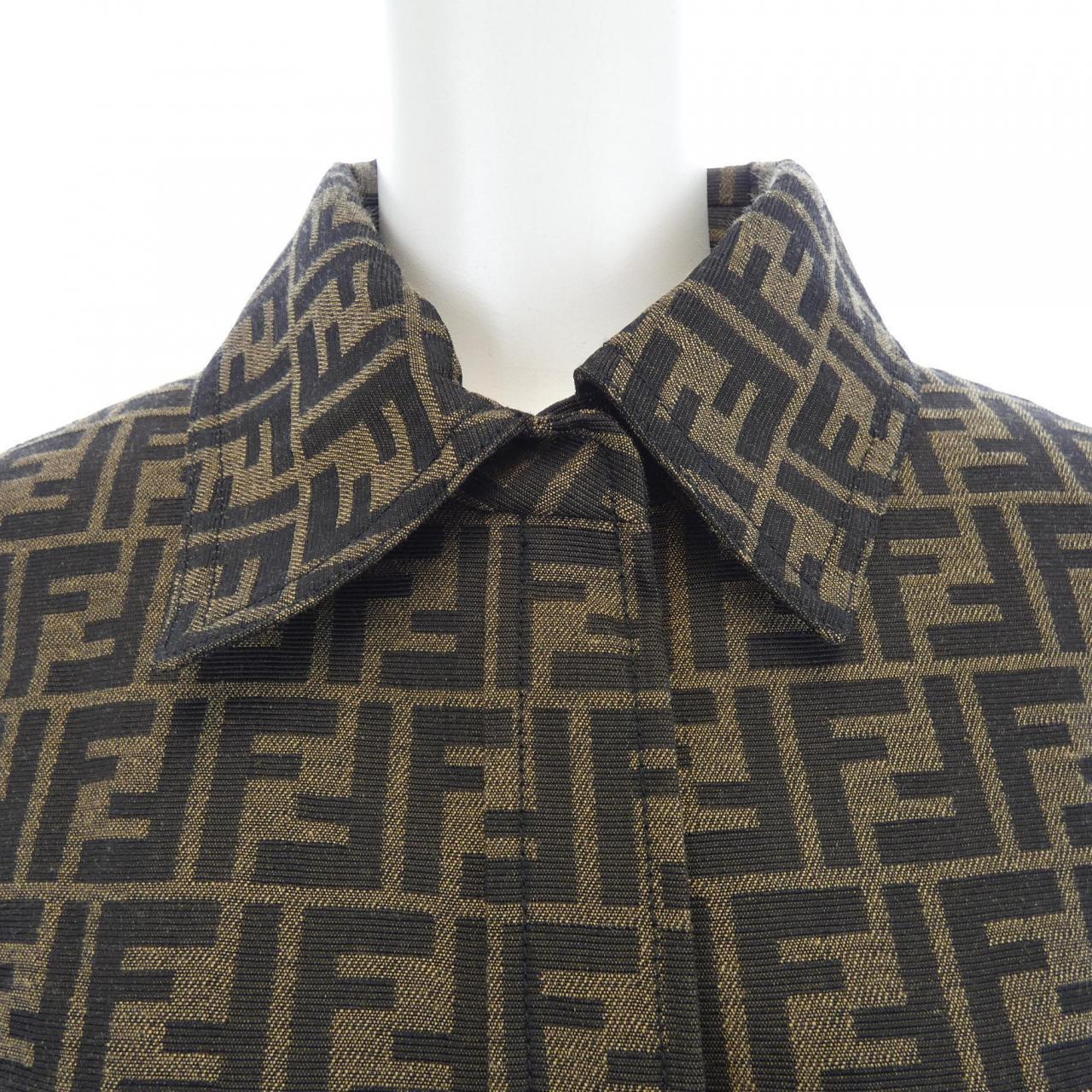 フェンディ FENDI FJ7267 A5W3 ジャケット