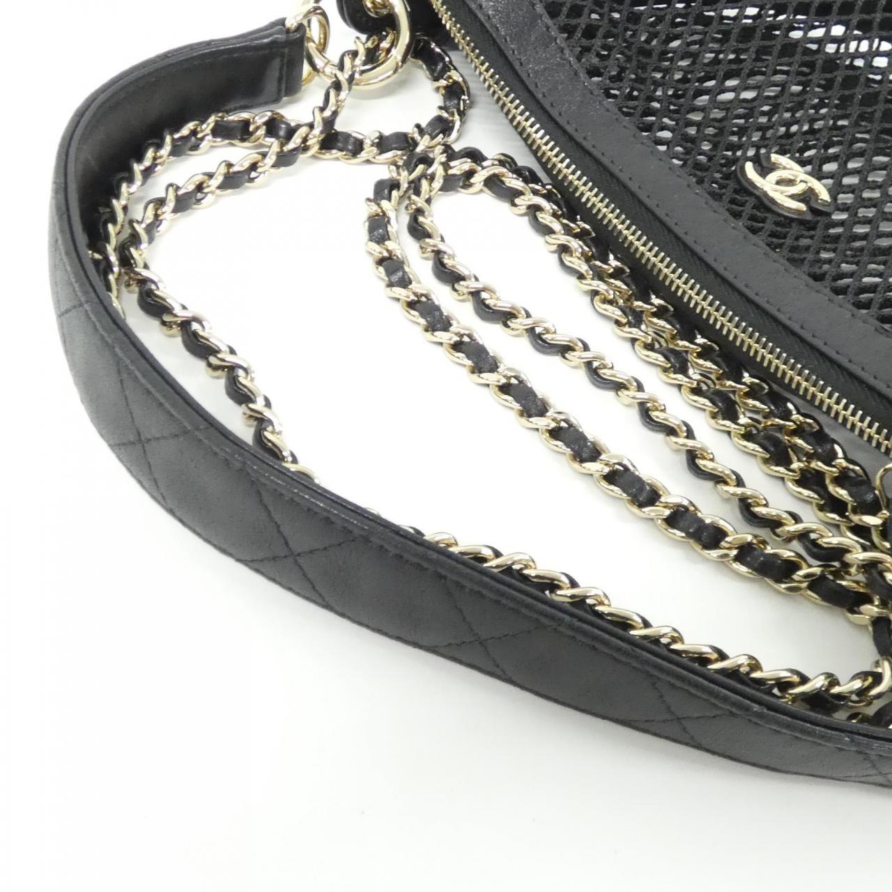 シャネル AP4573 チェーンクラッチ