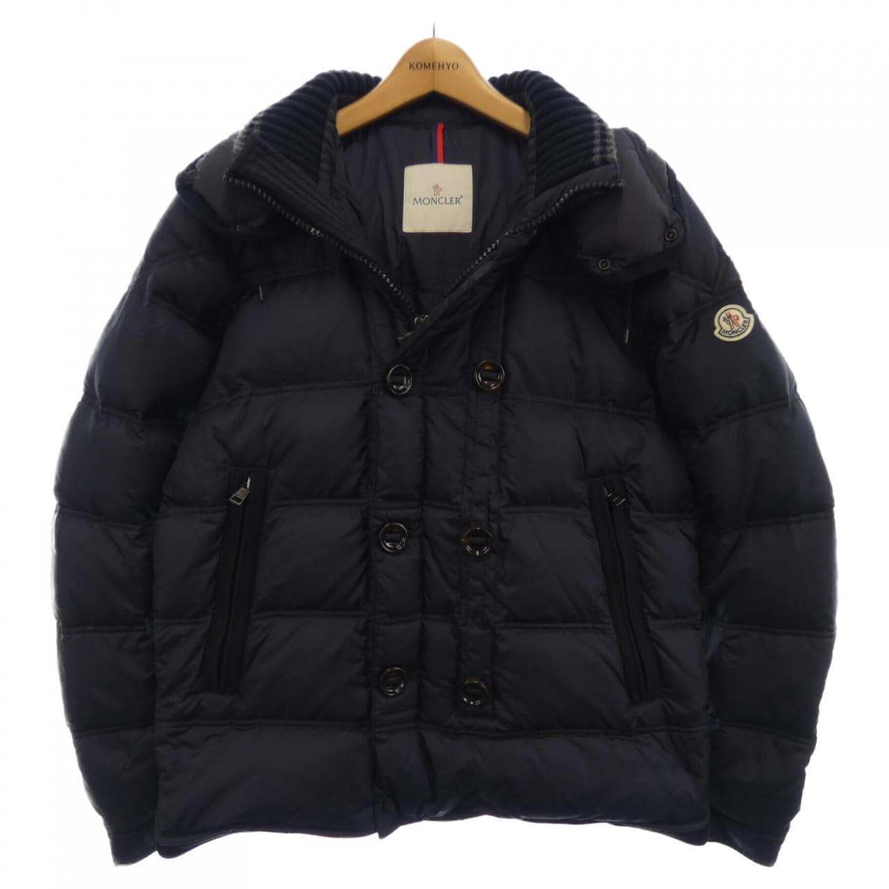 モンクレール MONCLER ダウンジャケット