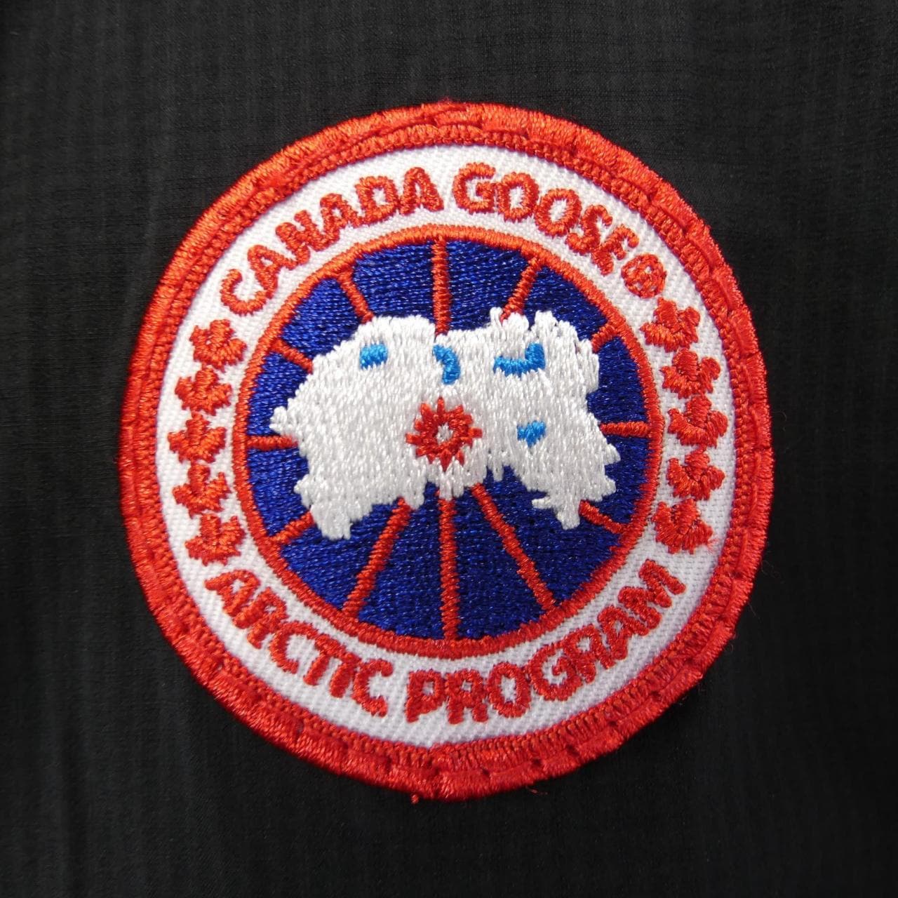 カナダグース CANADA GOOSE ダウンジャケット