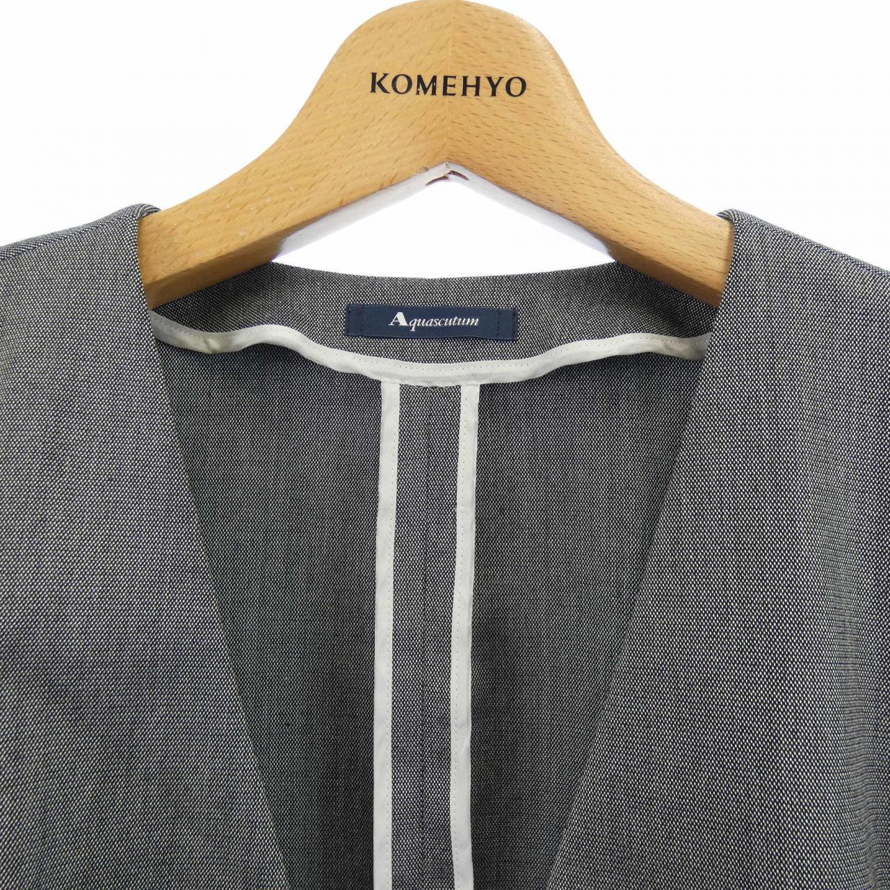 アクアスキュータム Aquascutum ジャケット