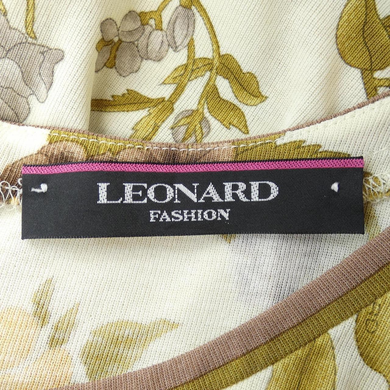 萊昂納多時尚LEONARD FASHION束腰衫