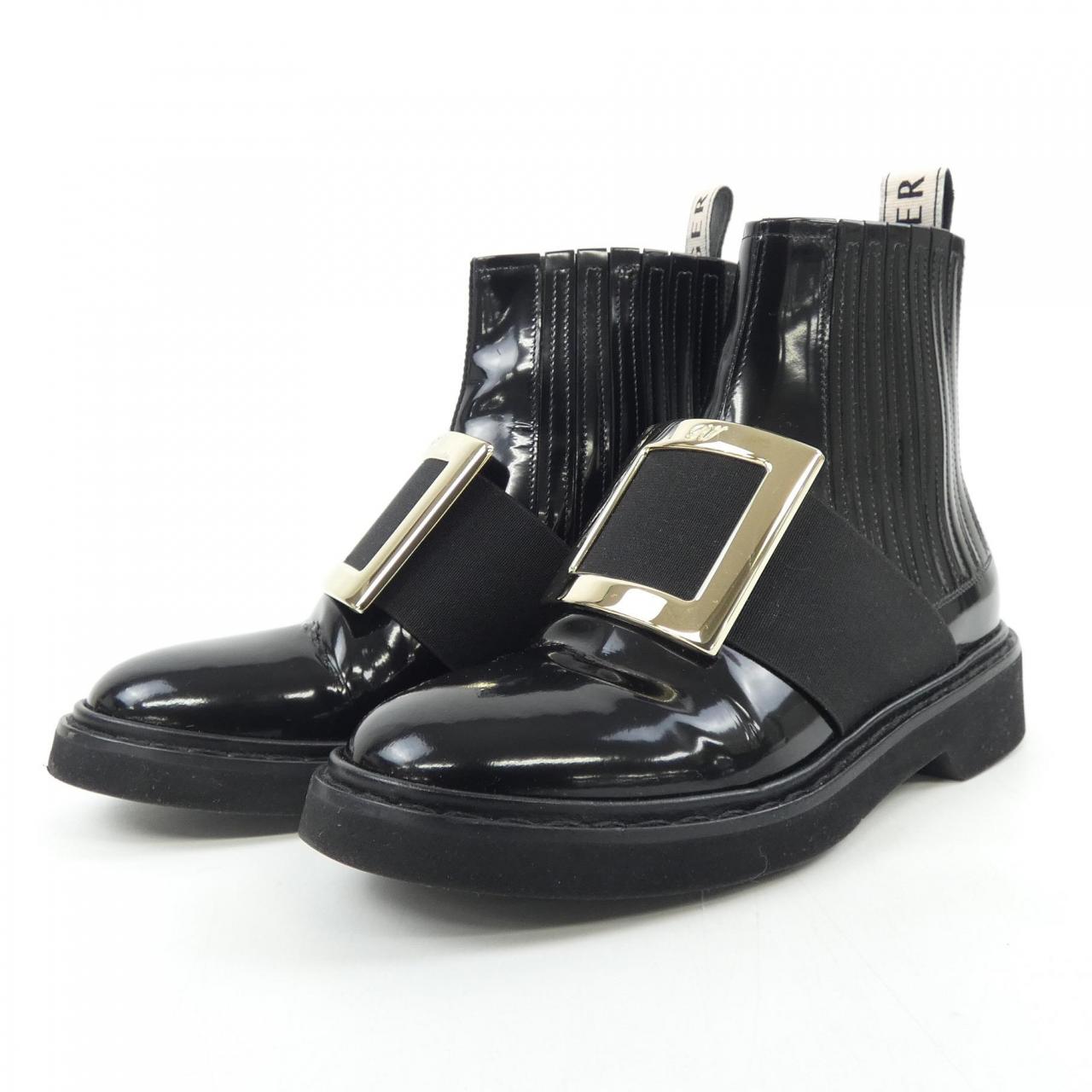 ROGER VIVIER Vivier Boots