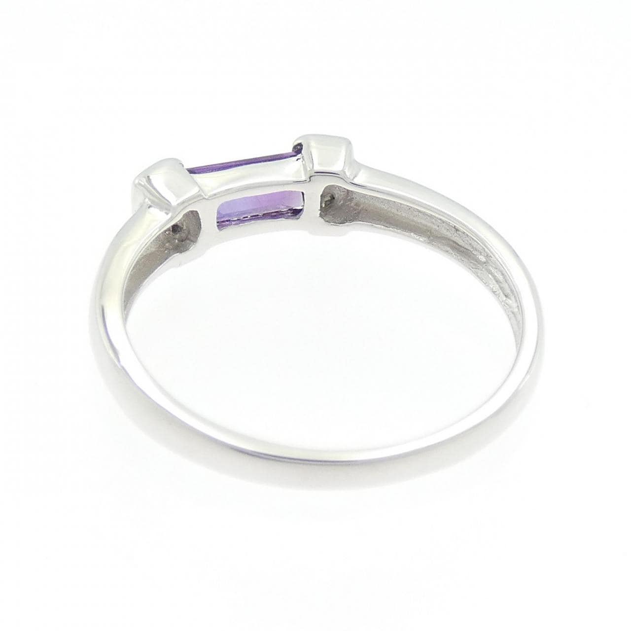 K18WG amethyst ring