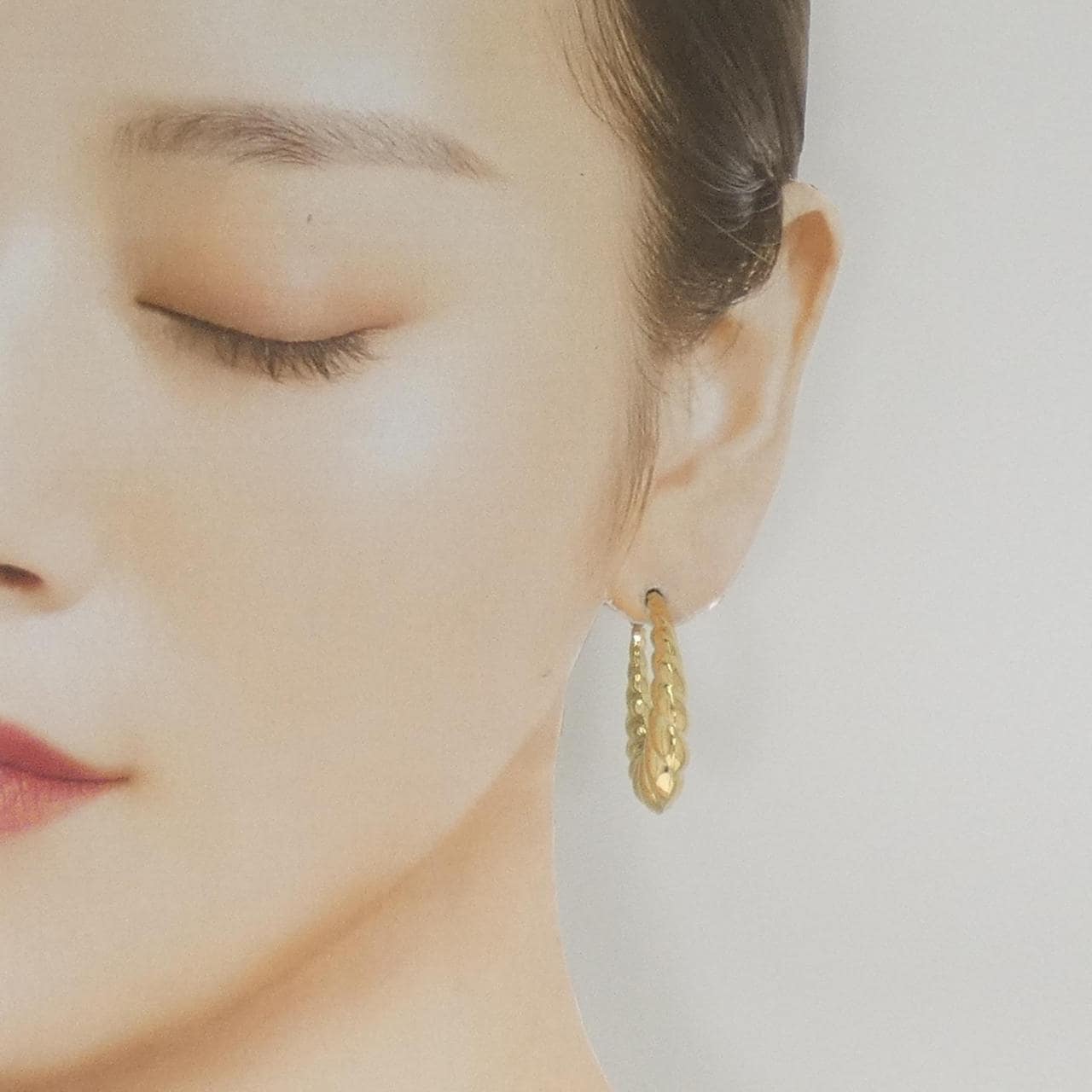 ウノアエレ 750YG ピアス