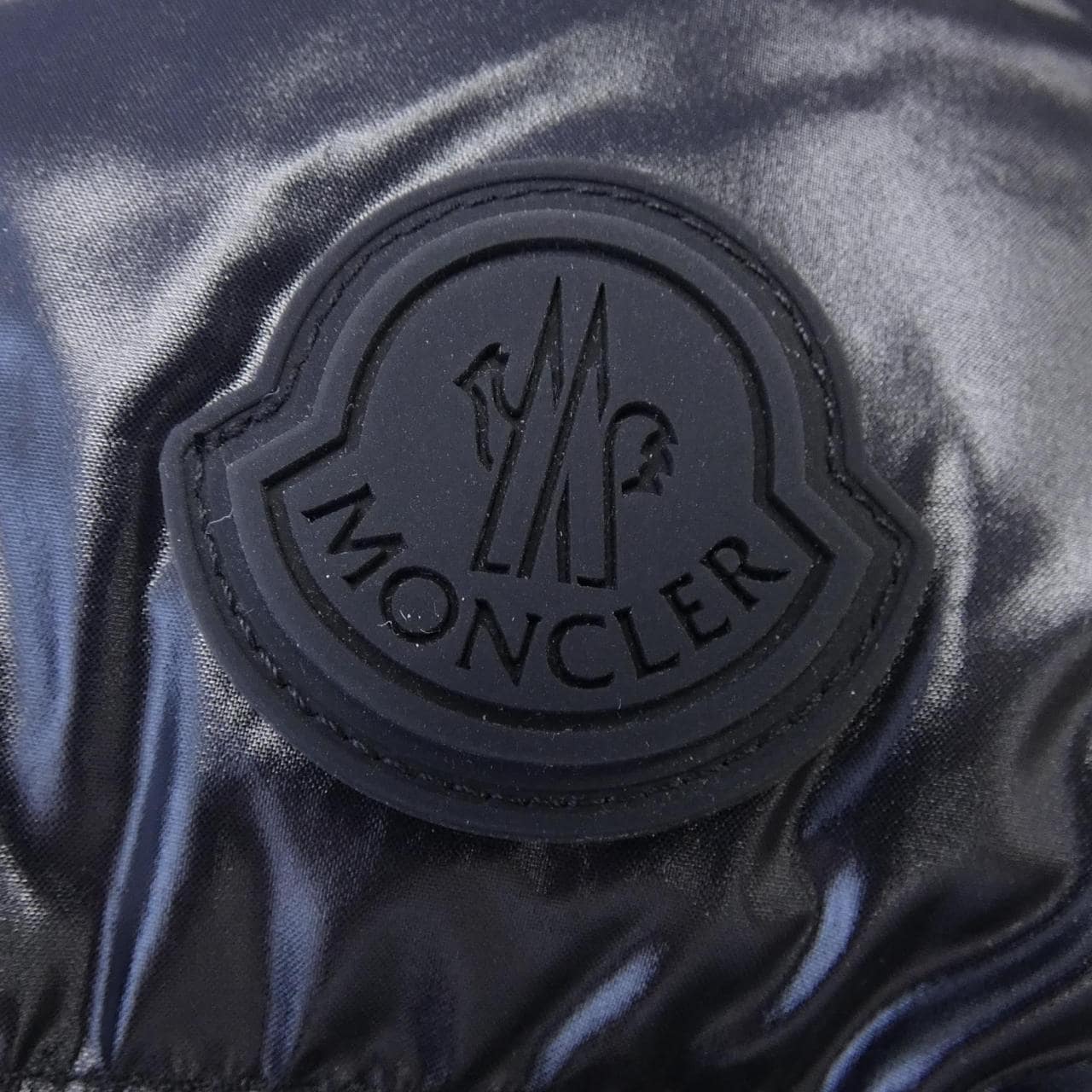 モンクレール MONCLER ダウンジャケット