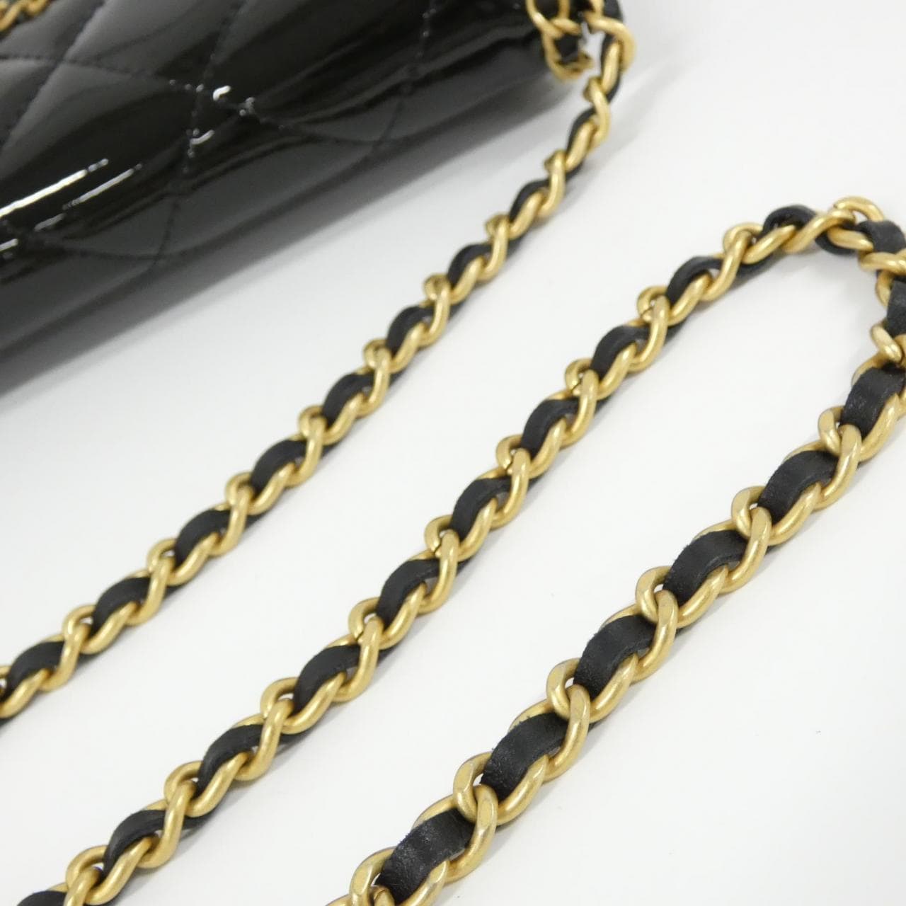 シャネル AP4013 チェーンウォレット