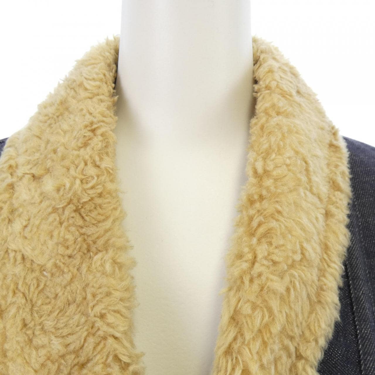 三宅一生ISSEY MIYAKE IM23FD028外套