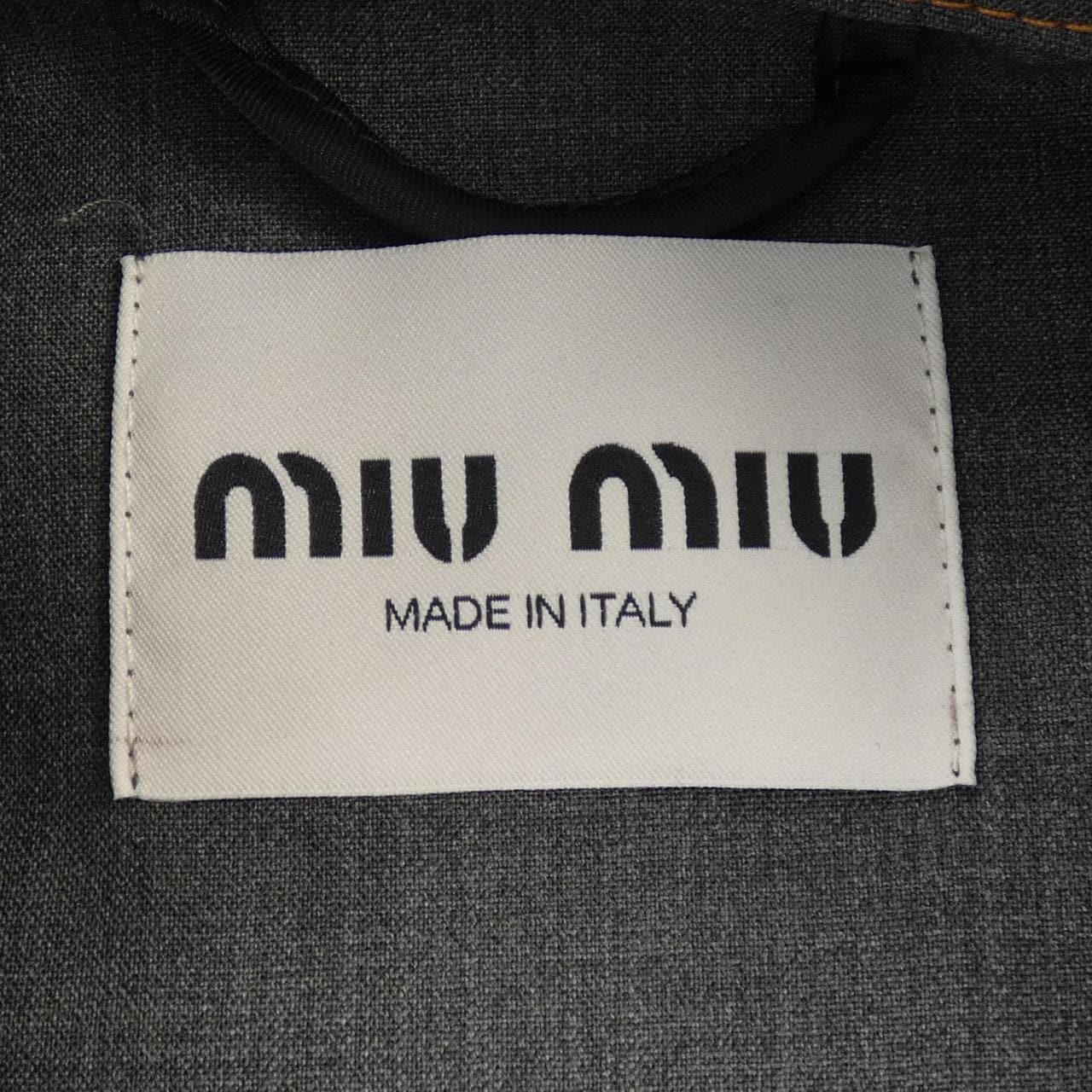 ミュウミュウ MIU MIU MIU MIU ロゴ ML916 S232 1XMY ジャケット