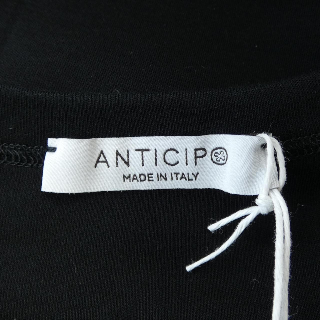 アンティーチポ ANTICIPO Tシャツ