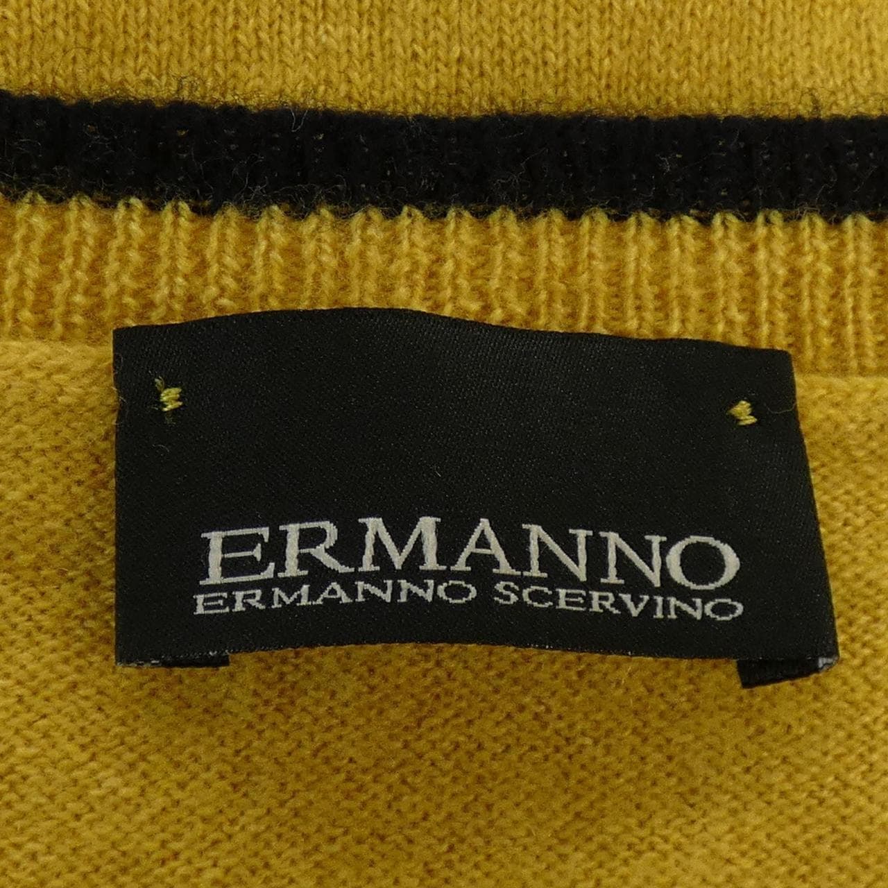 エルマンノシュエルビーノ ERMANNO SCERVINO ベスト