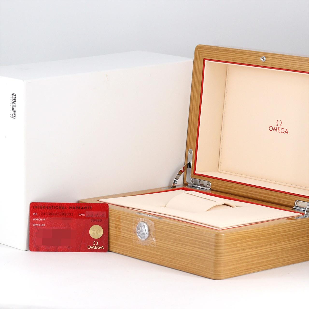 オメガ シーマスタープラネットオーシャンGMT 232.30.44.22.01.001 SS 自動巻