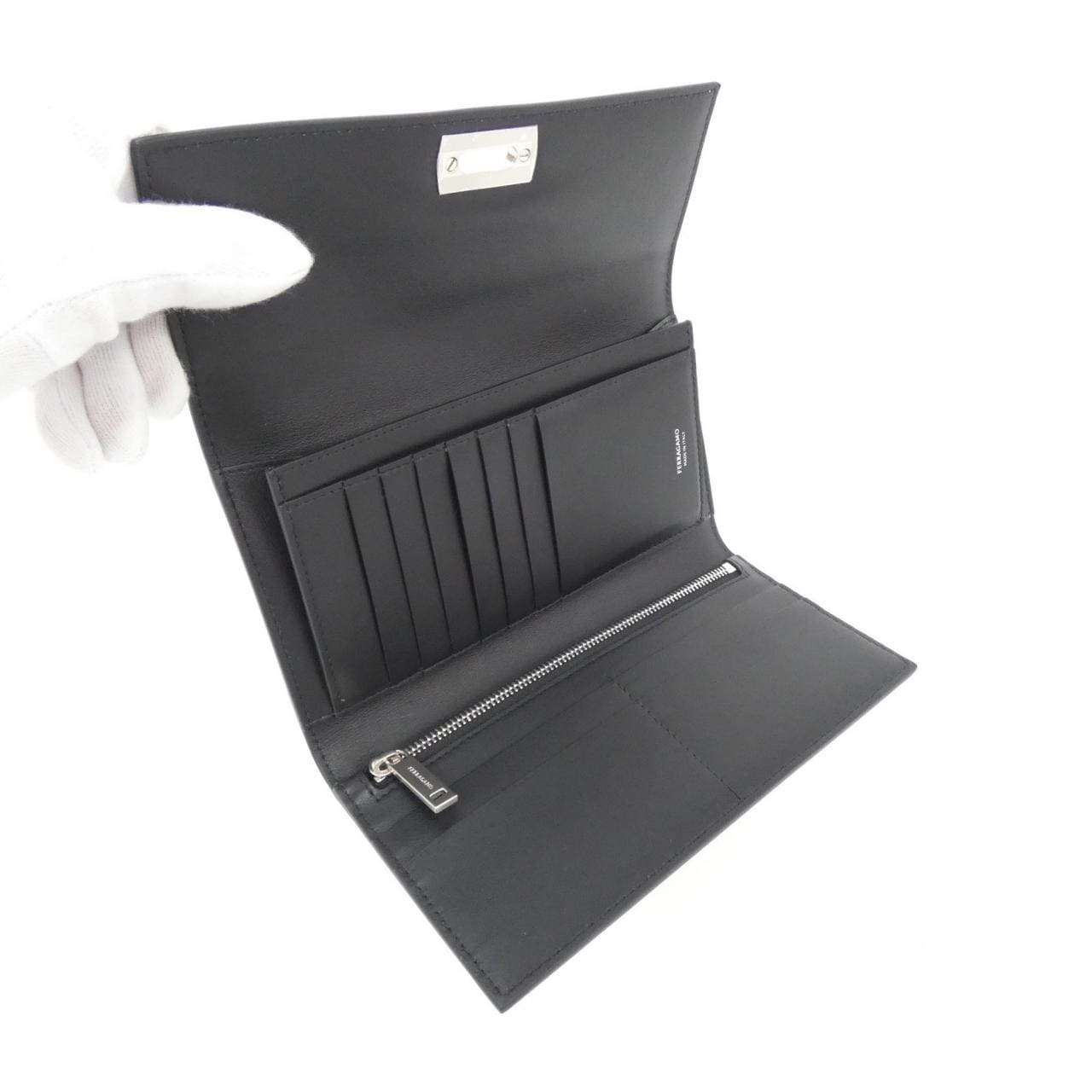 サルヴァトーレフェラガモ 22 0433 財布