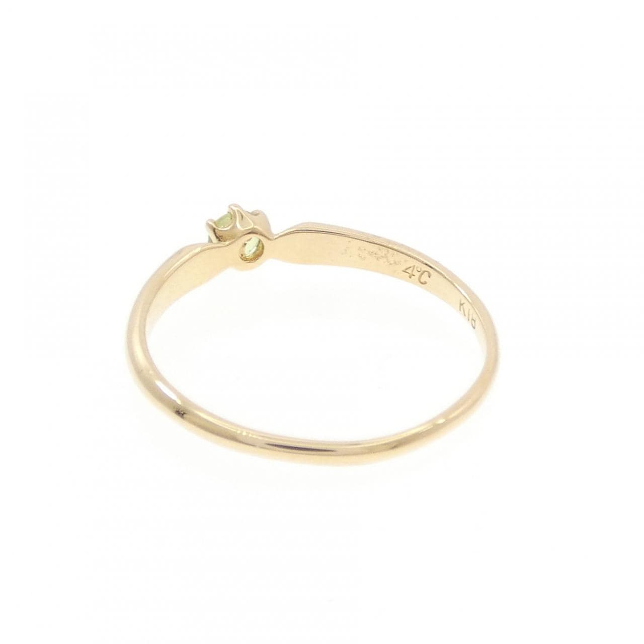 4゜C ペリドット リング 0.06CT