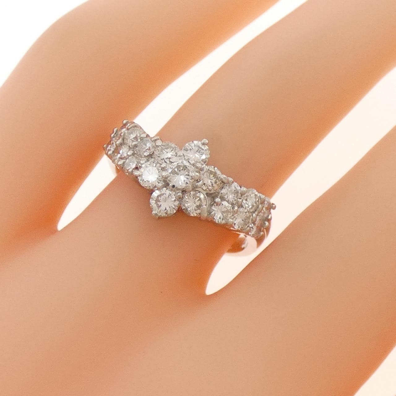 PT900 ダイヤモンド リング 1.09CT
