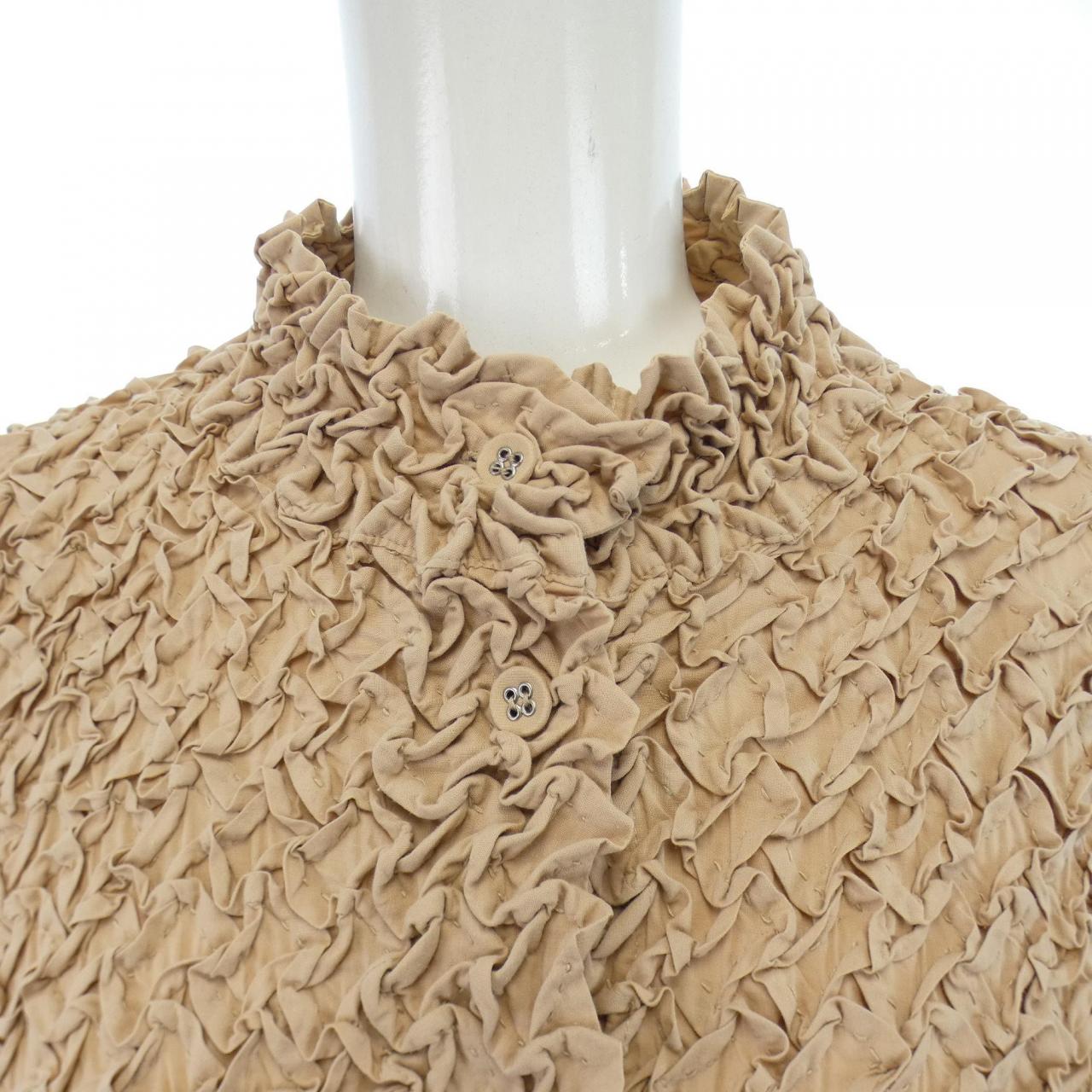 イッセイミヤケ ISSEY MIYAKE シャツ
