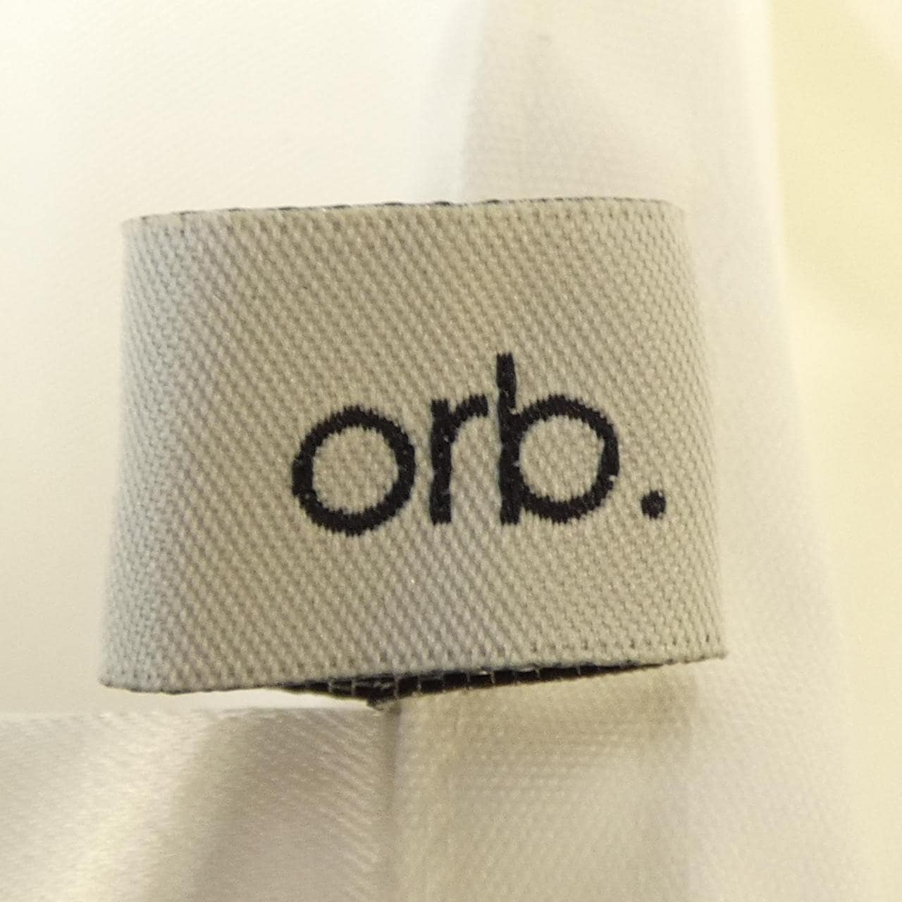 ORB. トップス