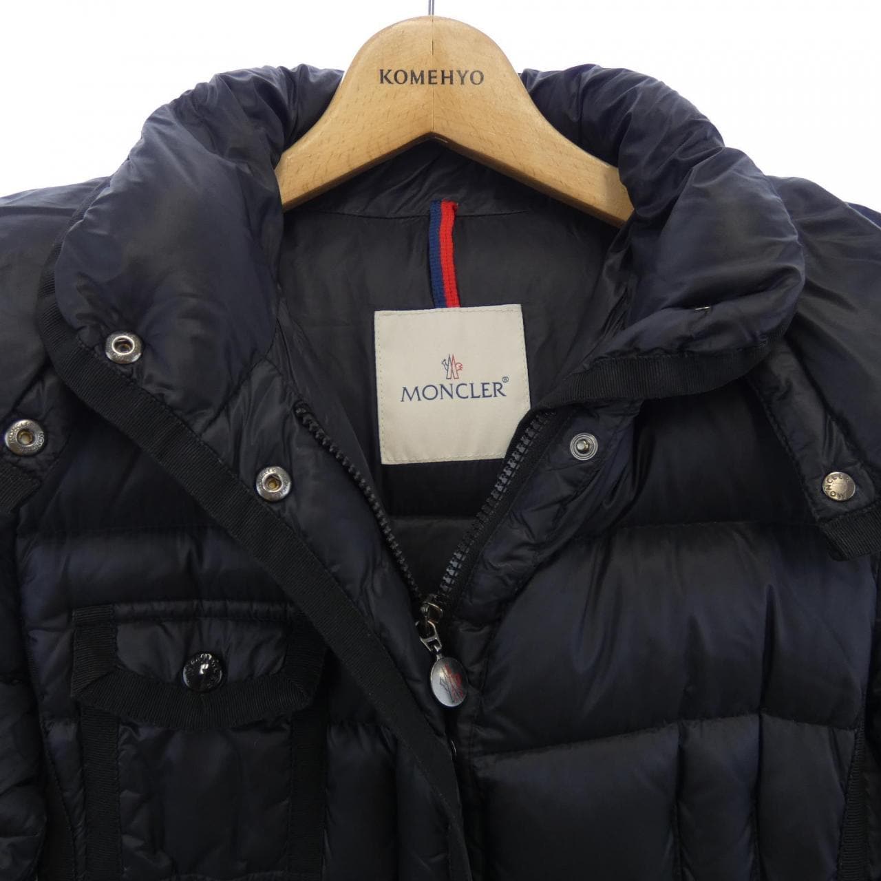 モンクレール MONCLER ダウンジャケット