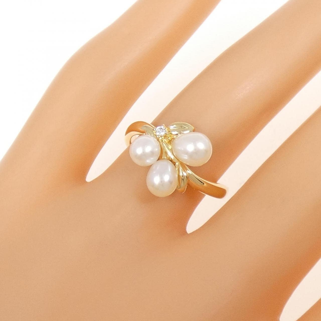 Tasaki freshwater pearl ring