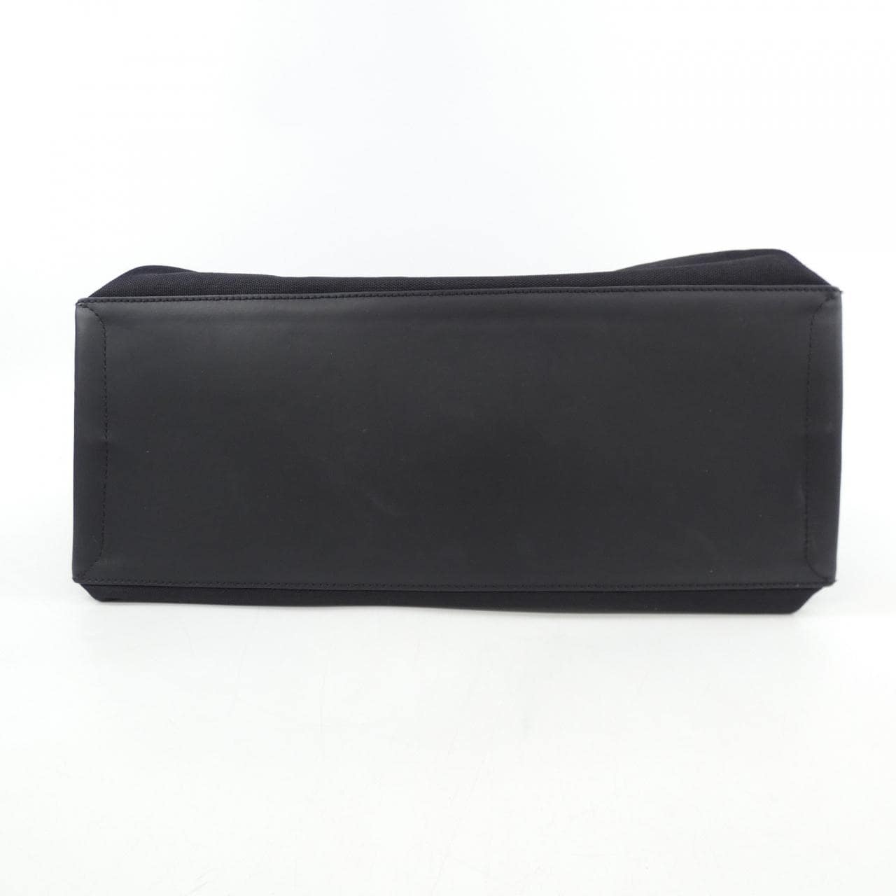 イアクッチ IACUCCI BAG