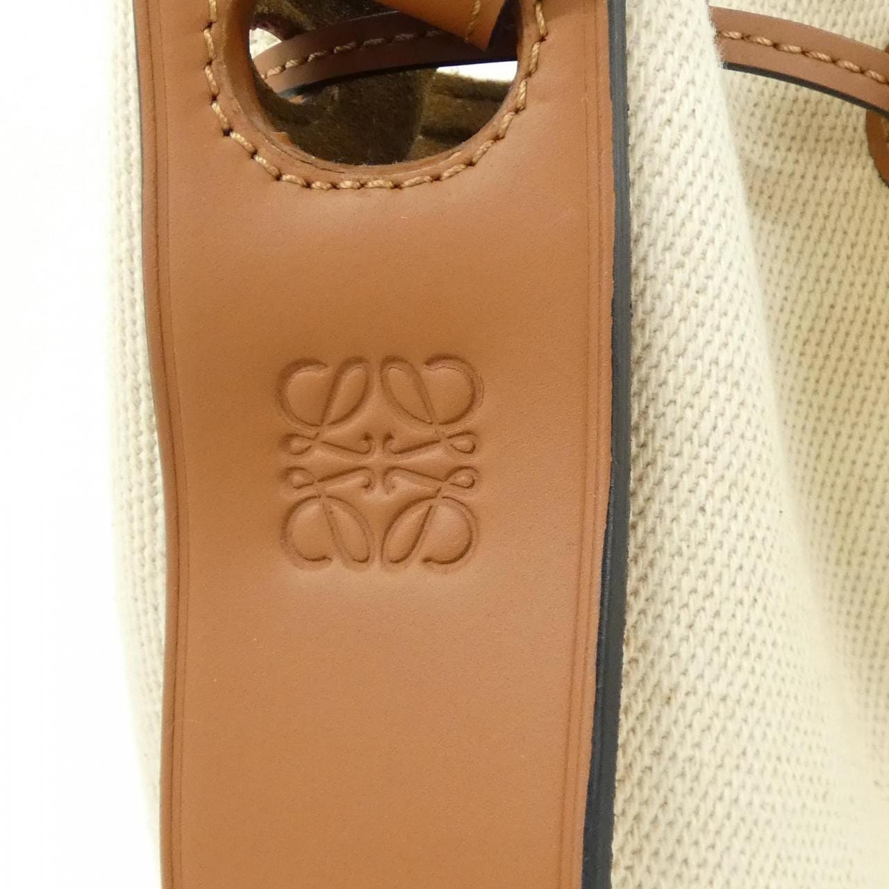 ロエベ BALLOON SMALL A710C31X66 ショルダーバッグ