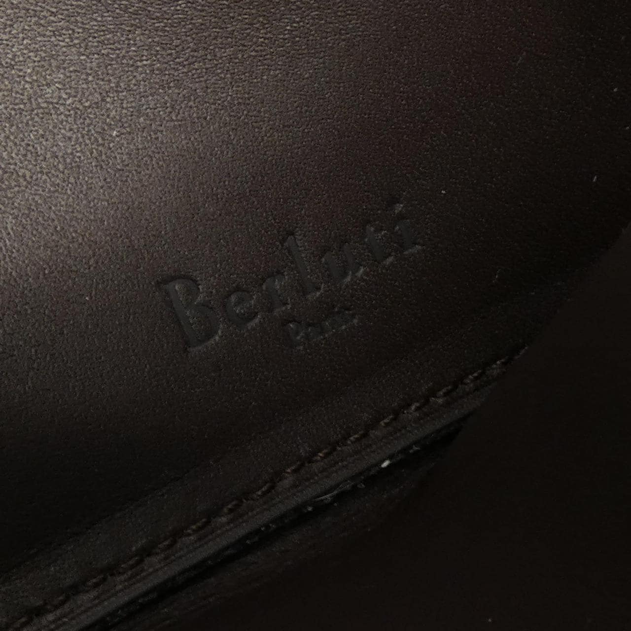 ベルルッティ Berluti イタウバネオスリットレザー WALLET