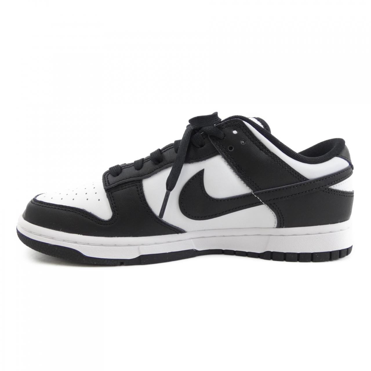 ナイキ NIKE スニーカー