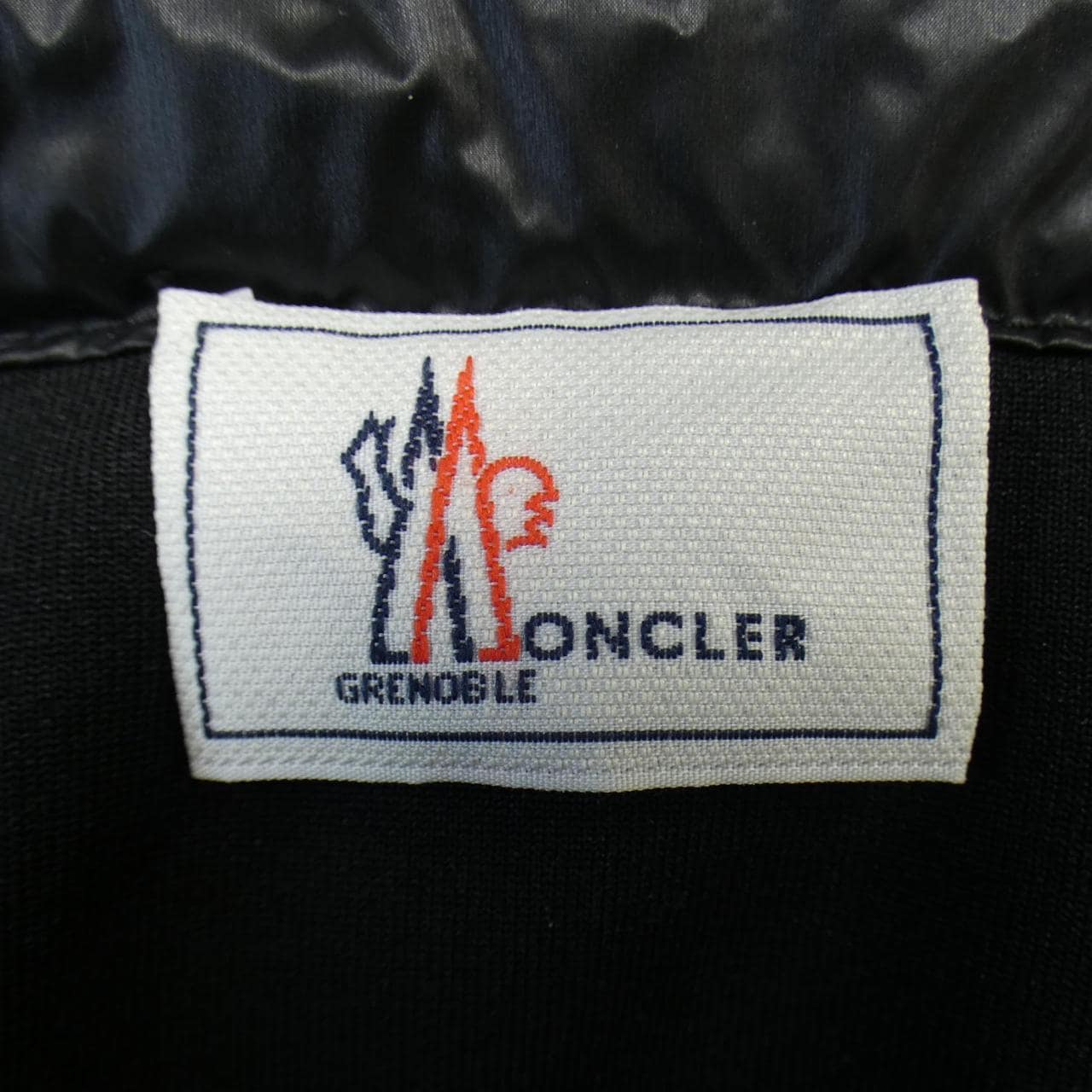 モンクレールグルノーブル MONCLER GRENOBLE ダウンジャケット