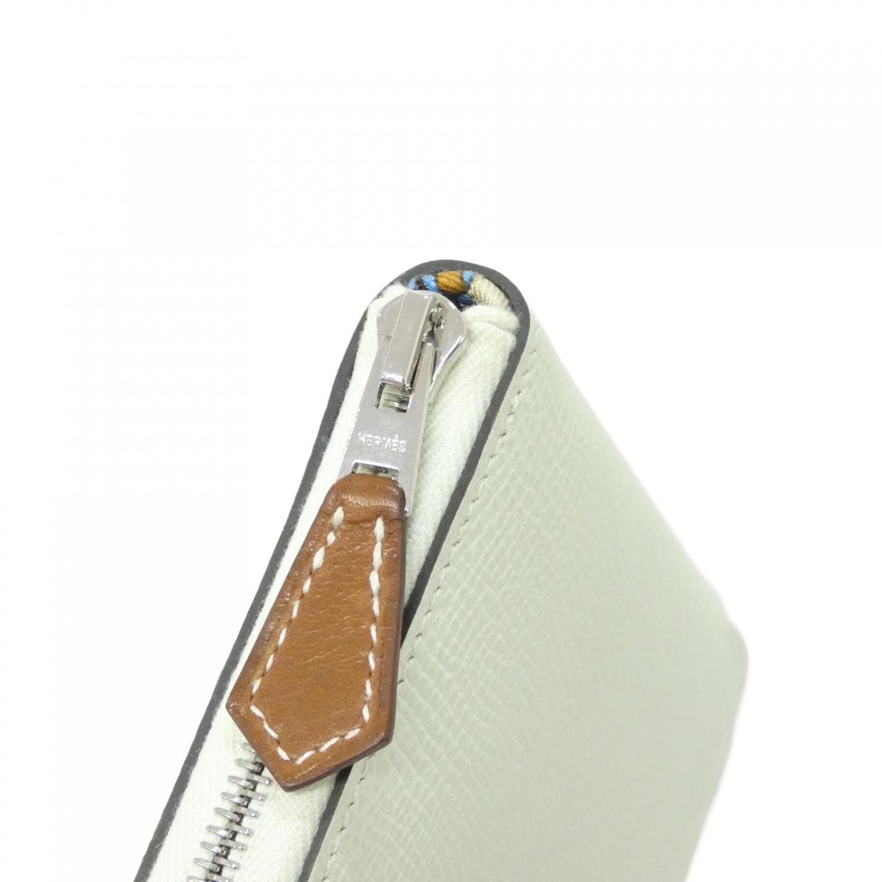 エルメス COLLIER DE CHIEN シルク イン コンパクト 067389CK 財布