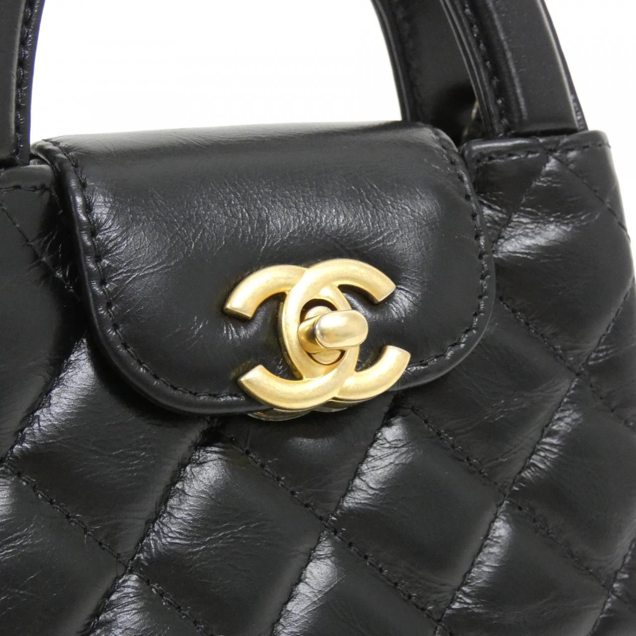 CHANEL AP3435 chain clutch