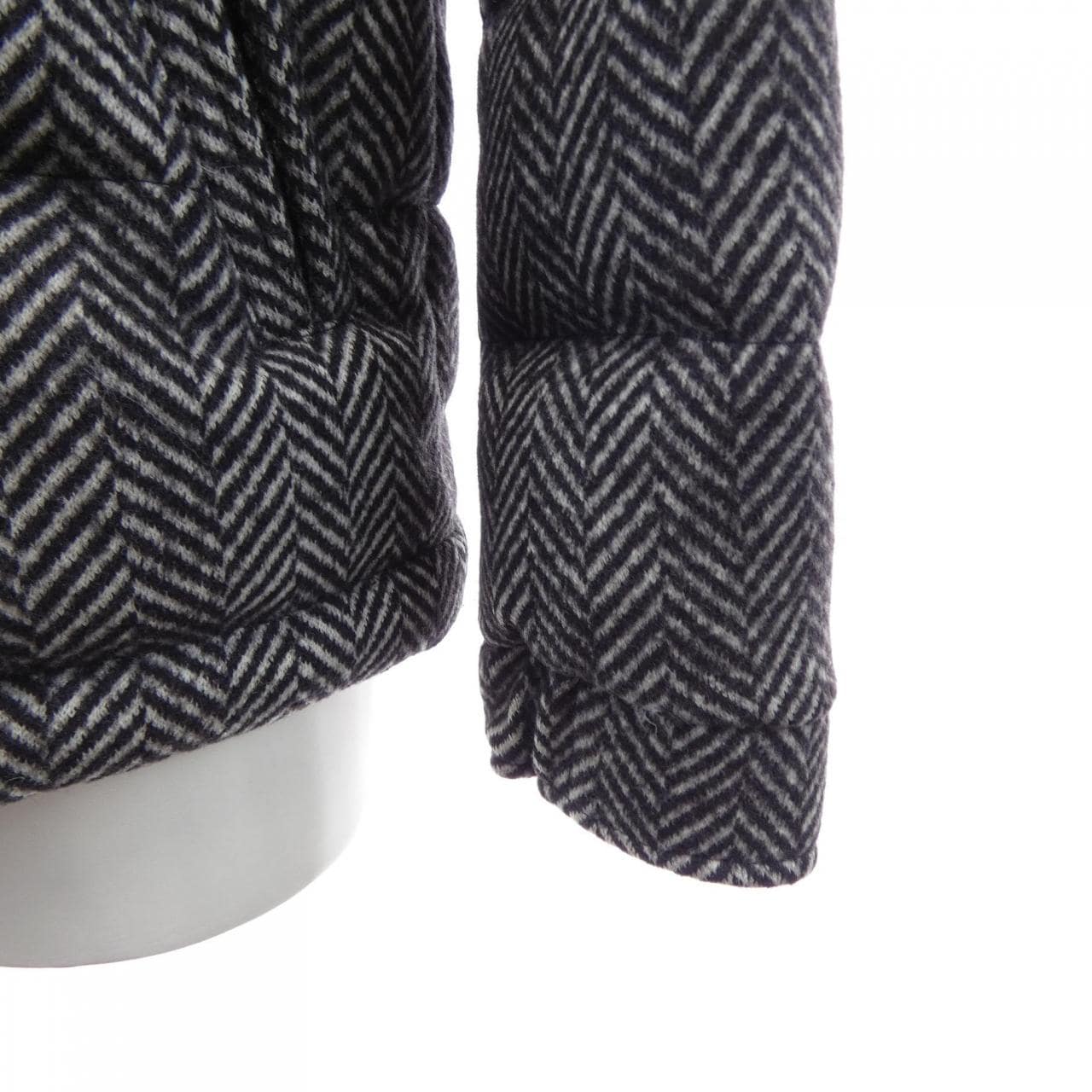 モンクレール MONCLER A20914033805 MONTGENEVRE ダウンジャケット