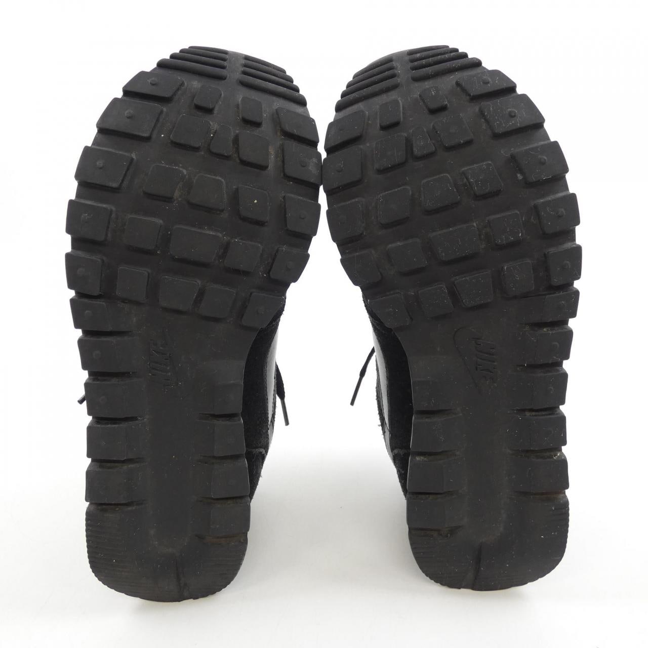 ナイキ NIKE スニーカー