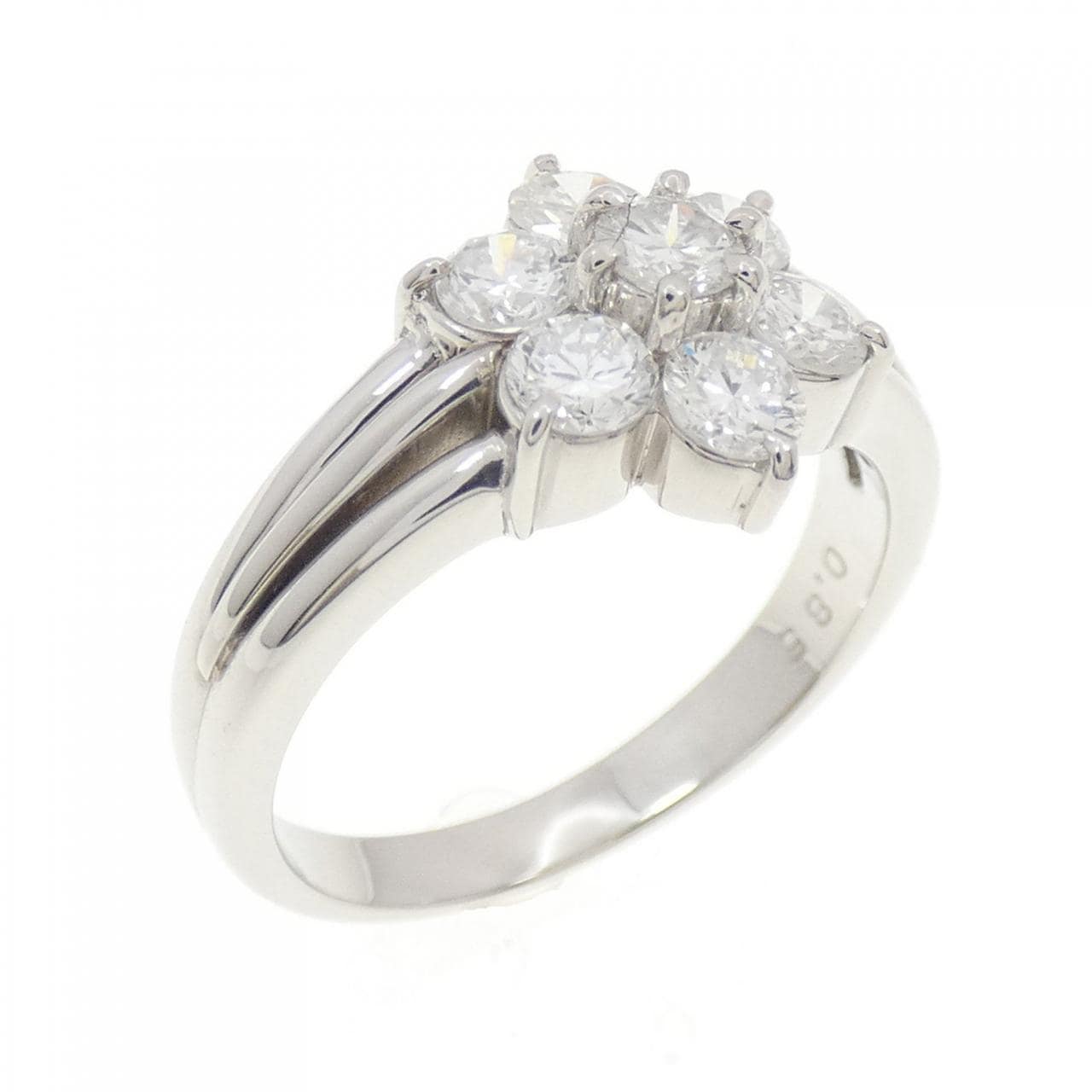 PT900 フラワー ダイヤモンド リング 0.85CT