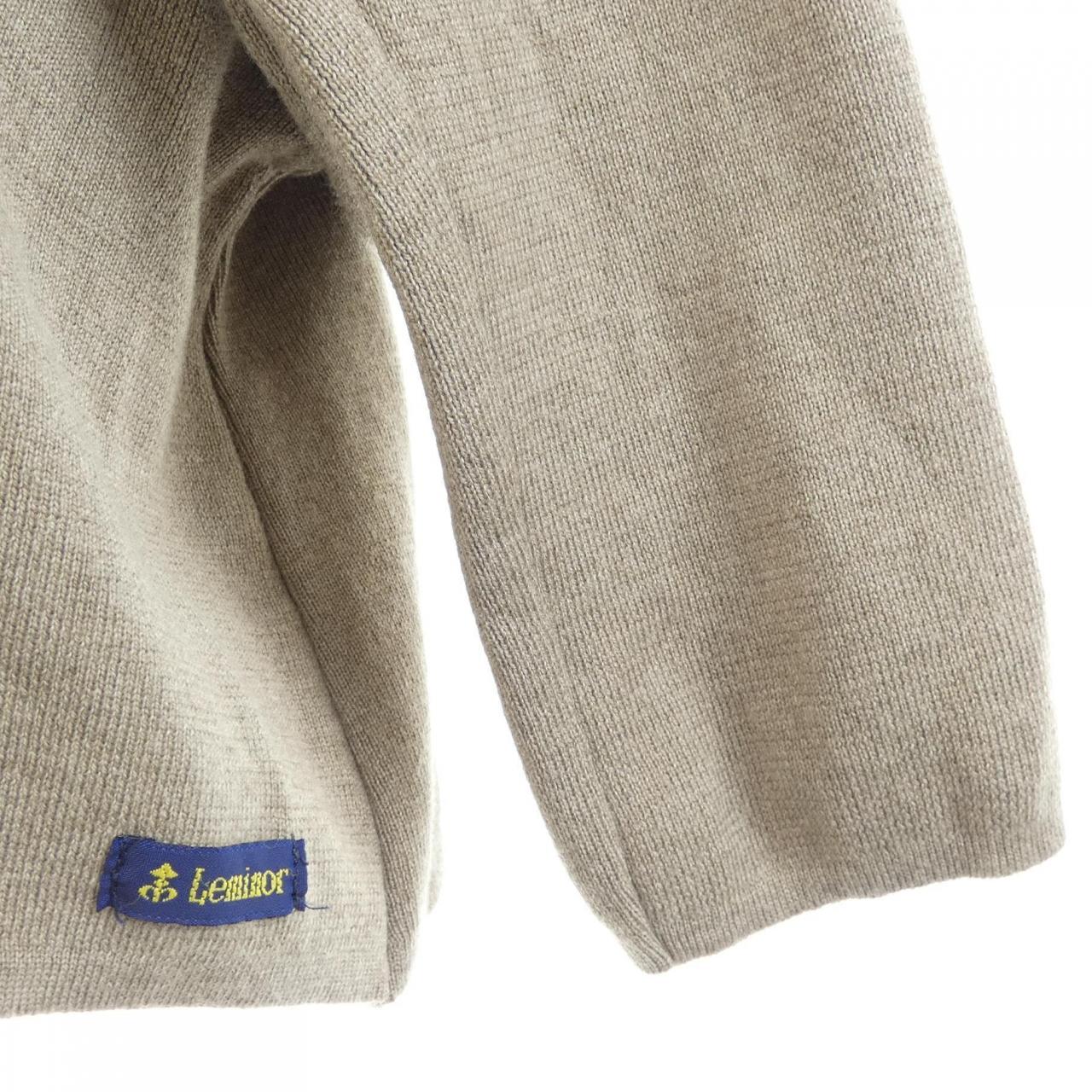 ルミノア LE MINOR パーカー