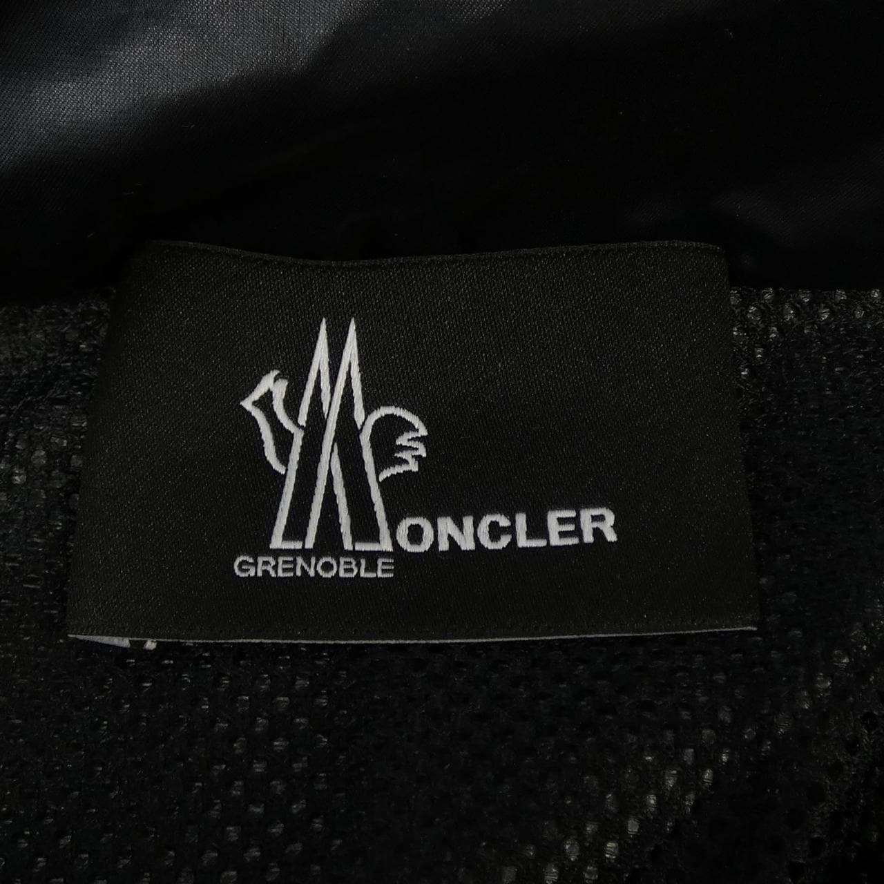 モンクレールグルノーブル MONCLER GRENOBLE 20978G00023 ダウンジャケット
