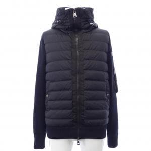 モンクレール MONCLER ダウンジャケット