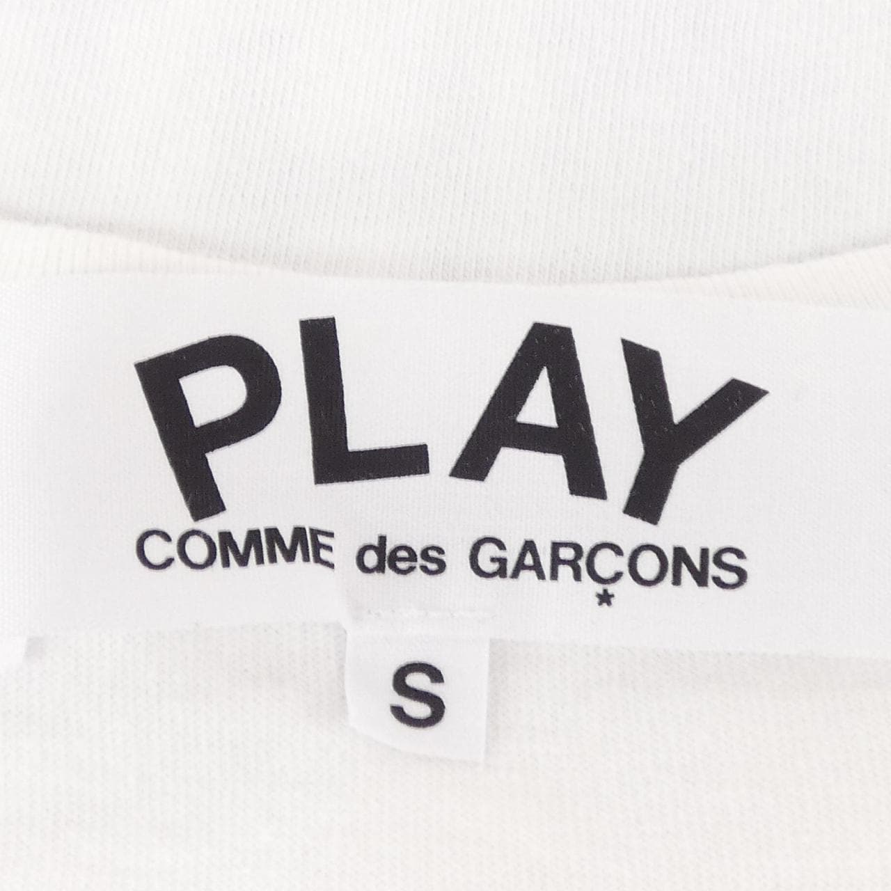 プレイコムデギャルソン PLAY COMME des GARCONS AE-T202 Tシャツ