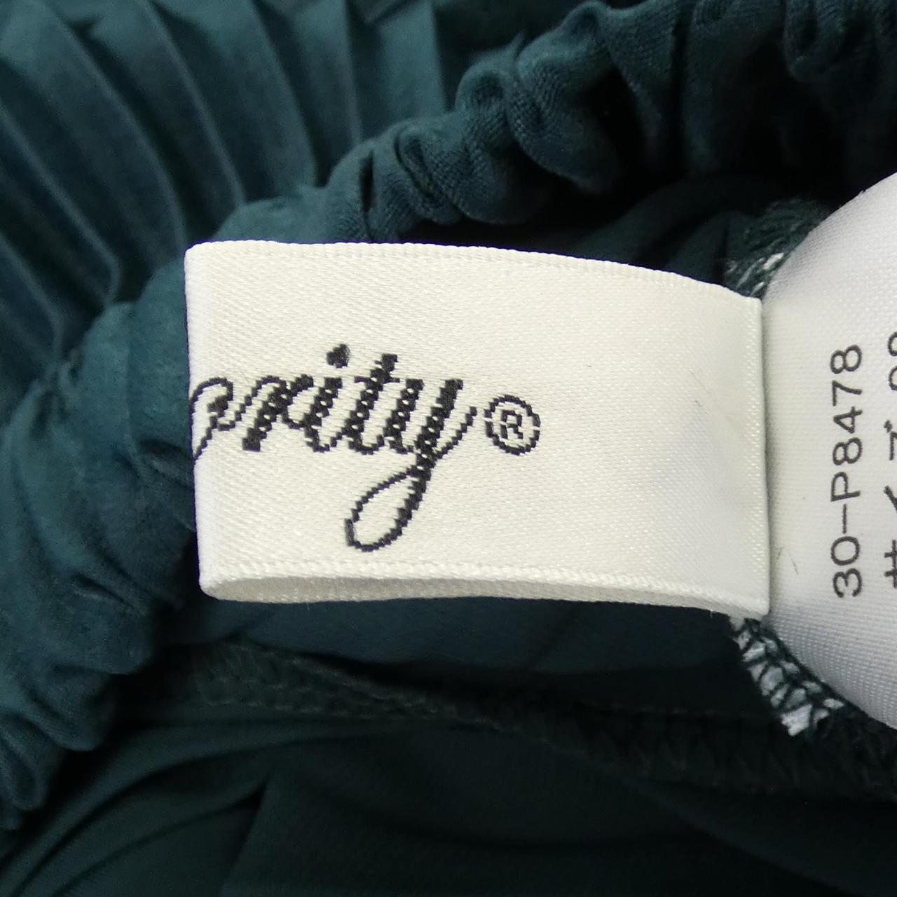 プライオリティ Priority パンツ