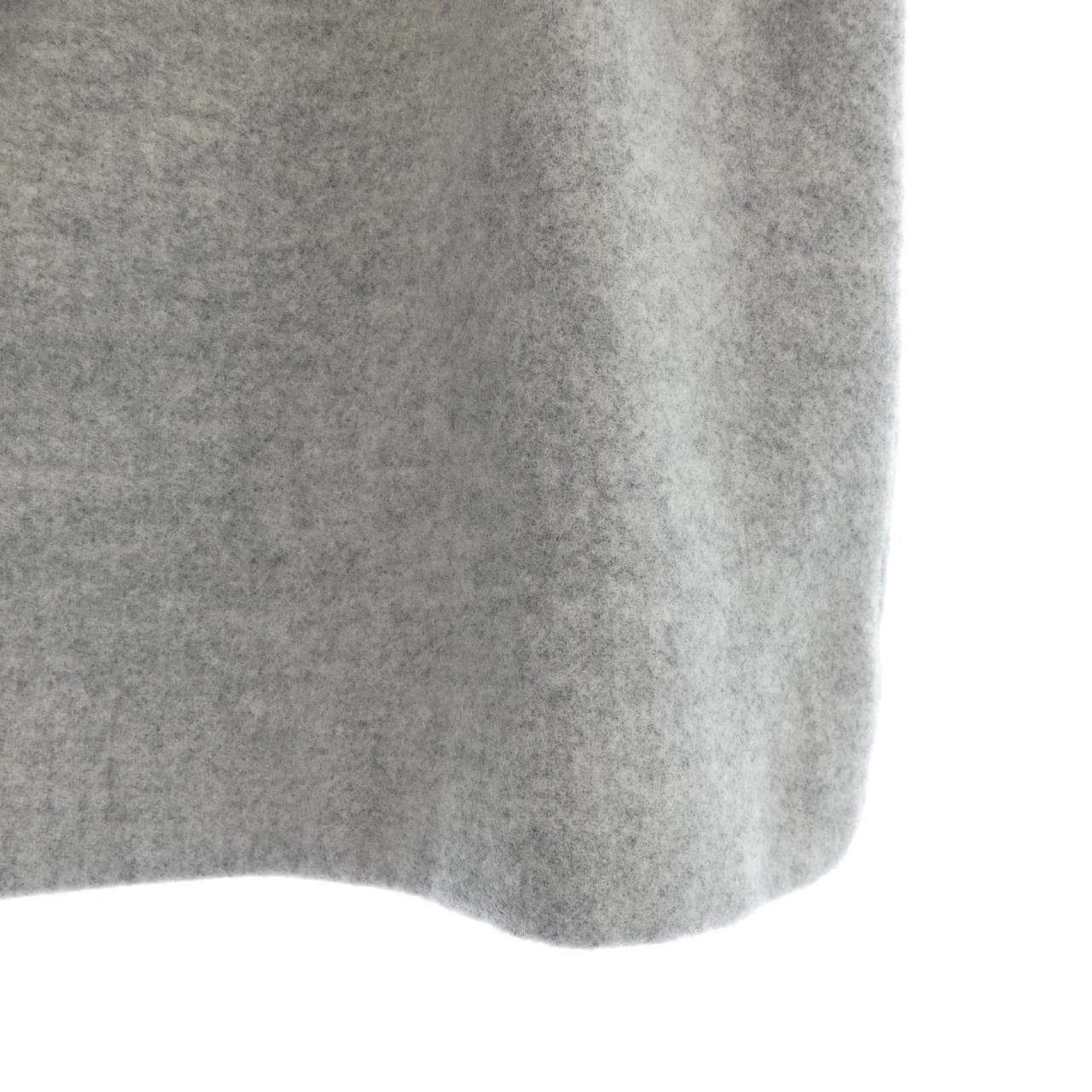 ミュウミュウ MIU MIU MG720 LC0 スカート