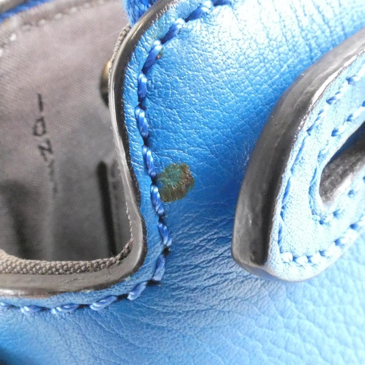 フェンディ バイ ザ ウェイ ミニ 8BL135 1D5 バッグ